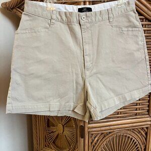 woman's gently used shorts